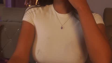 Snapshot of sam_robert17 chatting on October 2025 01:41:02 PM Samantha Roberts online show from October 2025 01:41:02 PM