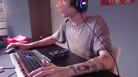 sam_skywalker online show from July 2026 09:25:01 PM