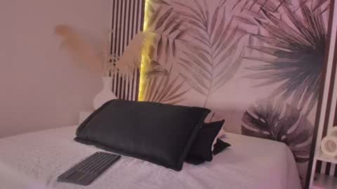 Samaantha  online show from November 2025 11:43:01 AM