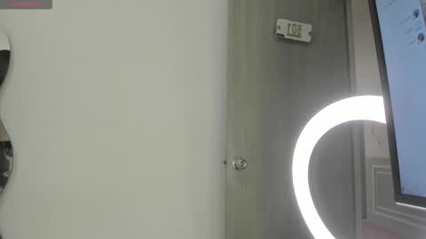 Samanta online show from October 2025 07:25:01 PM