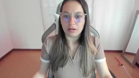 Samantha  online show from February 2025 12:36:02 PM