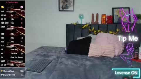 Snapshot of samantha_evans41 chatting on October 2025 01:14:02 AM Samantha online show from October 2025 01:14:02 AM