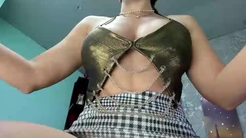 samantha_milfs online show from February 2025 11:21:01 AM
