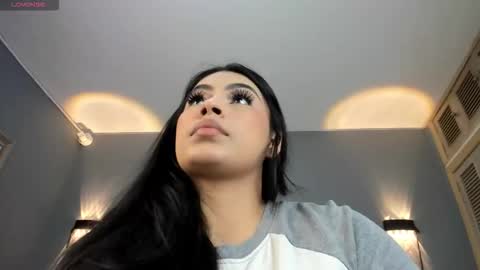  Samanthaa online show from October 2025 11:31:02 AM