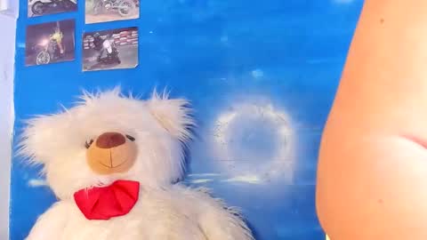 Sam online show from November 2025 08:52:02 PM