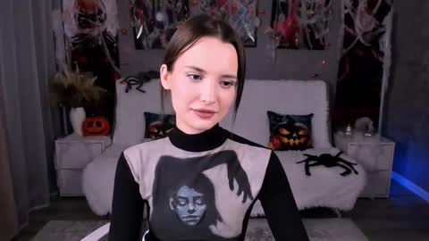 SamanthaaWalker online show from October 2025 06:31:01 PM