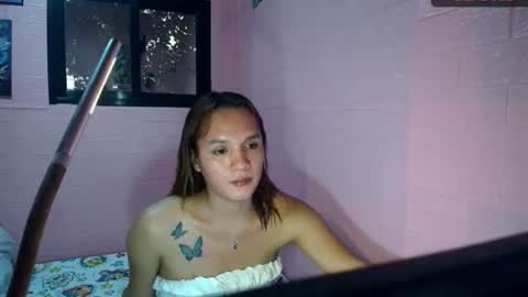 Snapshot of samanthafuckughh chatting on June 2026 07:17:01 AM samanthafuckughh online show from June 2026 07:17:01 AM