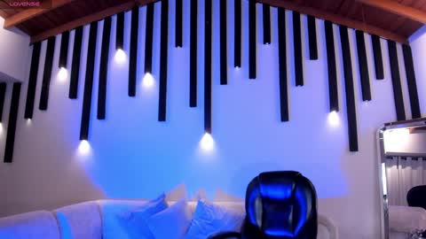 Samantha Klein online show from December 2024 03:44:02 AM