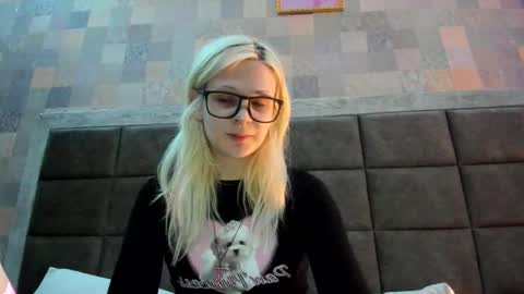 Snapshot of samanthamiasnik1 chatting on September 2025 10:47:01 PM Samantha online show from September 2025 10:47:01 PM