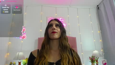 Snapshot of samanthamillher1 chatting on January 2025 06:43:02 AM Samy  online show from January 2025 06:43:02 AM