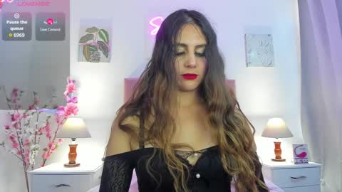 Snapshot of samanthamillher1 chatting on February 2025 03:39:01 PM Samy  online show from February 2025 03:39:01 PM