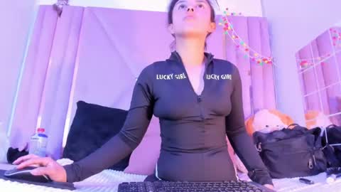 Samantha online show from June 2026 08:13:02 PM