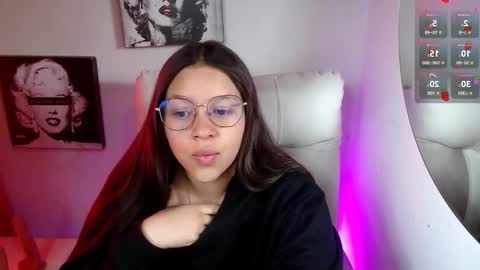 Samantha online show from November 2025 03:01:02 PM