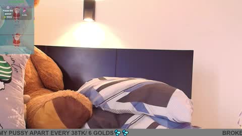 Snapshot of samantta98 chatting on November 2025 01:14:02 PM SAMMY online show from November 2025 01:14:02 PM