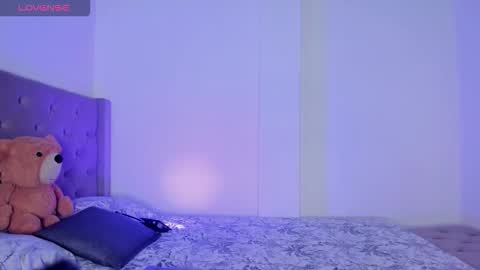 Samara is my name a pleasure delighted that you are here leave your thumb up it is important to me online show from February 2026 03:36:02 AM