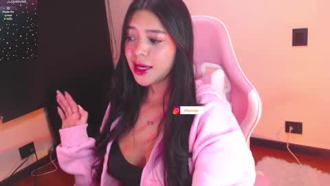 Snapshot of samara_lam chatting on December 2024 02:13:02 AM Sammy  online show from December 2024 02:13:02 AM