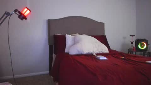 Yaya online show from November 2025 10:49:02 AM