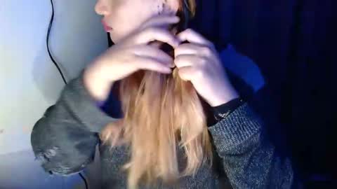 samatha_squirts online show from September 2025 10:30:02 AM
