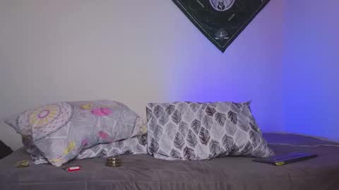 samevansx online show from September 2025 03:48:01 PM