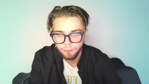 Snapshot of samgorgeous chatting on April 2026 02:07:02 AM Fansly - Top4fans online show from April 2026 02:07:02 AM