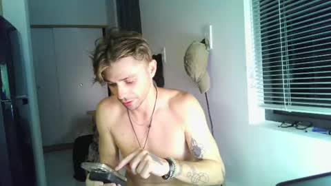 Snapshot of samgorgeous chatting on July 2026 09:22:01 PM Fansly - Top4fans online show from July 2026 09:22:01 PM