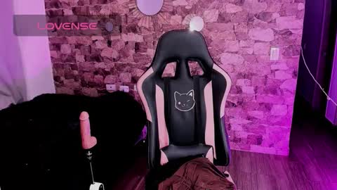 samiacooper25 online show from March 2026 09:25:01 AM