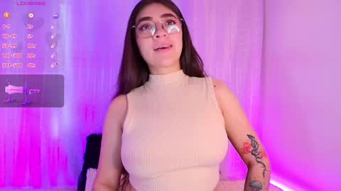 Snapshot of samii_evans chatting on February 2025 04:57:01 PM samii evans online show from February 2025 04:57:01 PM