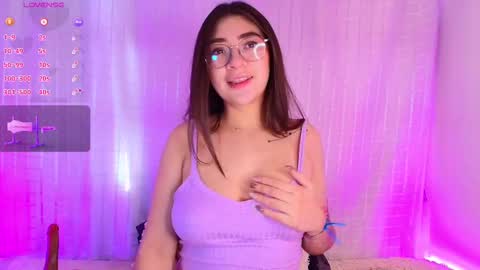 Snapshot of samii_evans chatting on February 2025 07:03:01 PM samii evans online show from February 2025 07:03:01 PM