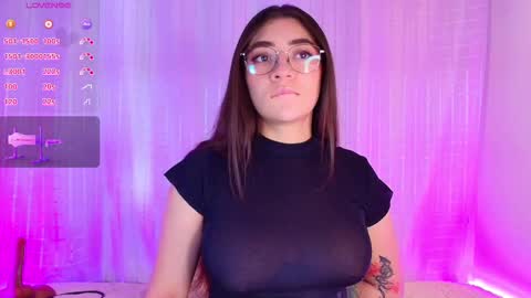 Snapshot of samii_evans chatting on March 2025 06:43:02 PM samii evans online show from March 2025 06:43:02 PM