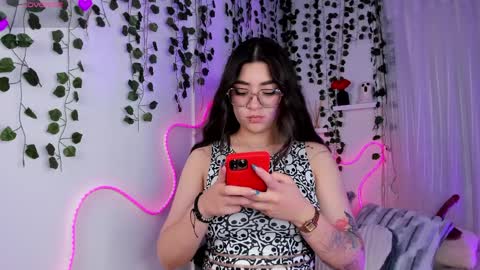 samii evans  online show from April 2026 03:22:02 AM