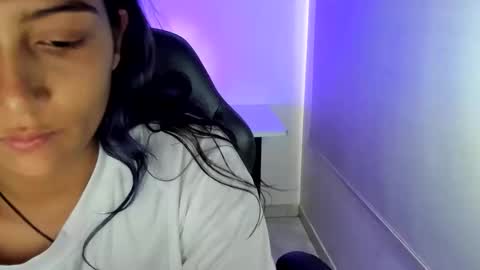    Sami   online show from March 2026 10:04:02 PM