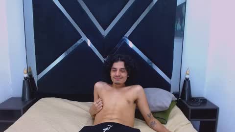 Snapshot of samisaturno chatting on February 2026 10:52:02 PM samisaturno online show from February 2026 10:52:02 PM