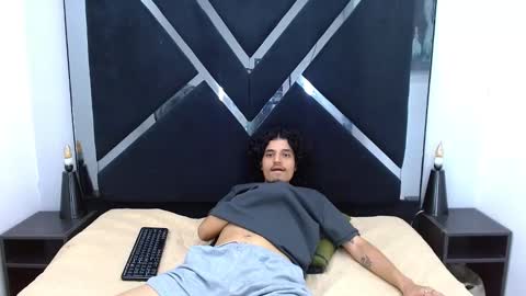 Snapshot of samisaturno chatting on March 2026 08:15:02 PM samisaturno online show from March 2026 08:15:02 PM