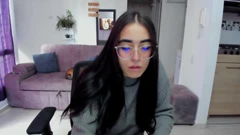 SARA online show from April 2026 08:21:01 PM