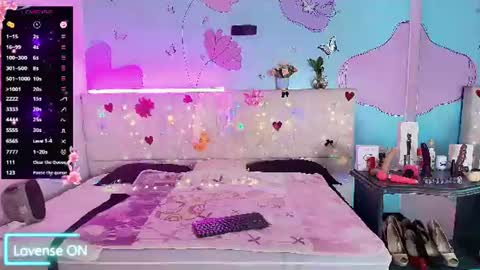 Snapshot of sammy_mature_ chatting on June 2026 12:32:02 AM Sammy online show from June 2026 12:32:02 AM
