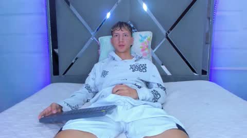 SAMMY online show from December 2025 07:28:01 AM