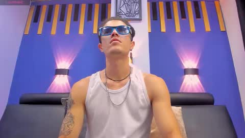 sammy model independiente online show from October 2025 11:17:01 AM