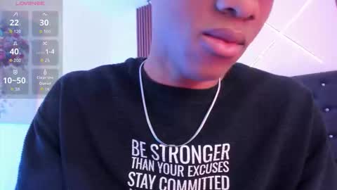 Snapshot of sammyyadams_ chatting on October 2025 12:47:01 PM sammyyadams_ online show from October 2025 12:47:01 PM