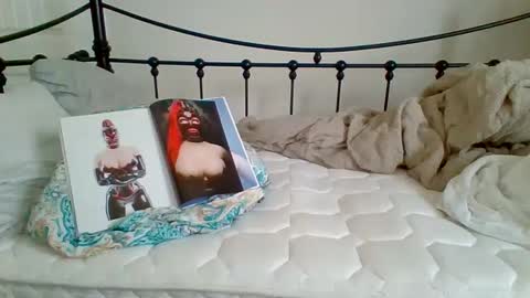 crazy runt online show from September 2025 07:24:02 PM