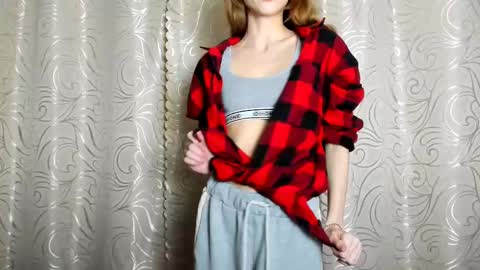 Sam   online show from February 2025 03:12:02 PM