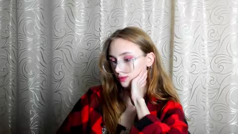 Sam   online show from February 2025 06:24:01 PM