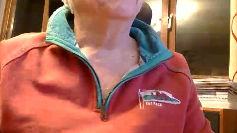 Sam online show from December 2025 11:10:02 PM