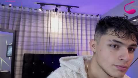 samu_lara online show from October 2025 12:05:01 PM