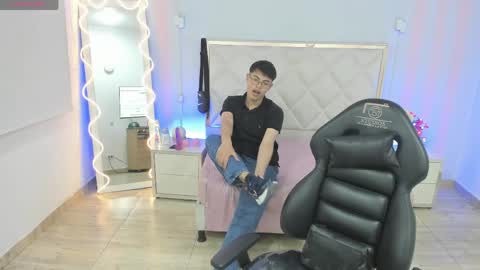 Snapshot of samu_tay chatting on June 2026 03:29:02 AM samu_tay online show from June 2026 03:29:02 AM