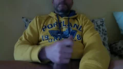 Snapshot of samuel802984 chatting on January 2025 09:24:02 AM Samuel online show from January 2025 09:24:02 AM