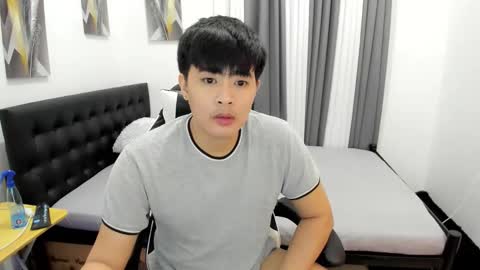 Sam online show from December 2025 05:51:02 PM