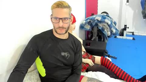 Samuraijiu online show from December 2025 07:53:02 PM