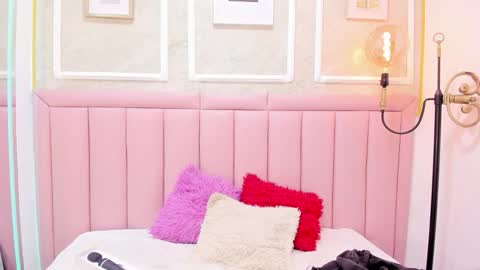 Sammy online show from November 2025 12:45:02 PM