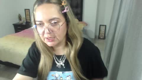samy_vsn online show from January 2025 02:36:01 AM