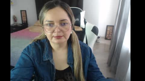 samy_vsn online show from February 2025 04:57:01 PM